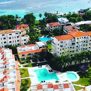 Resort Residencial Las Palmeras De Willy, Boca Chica